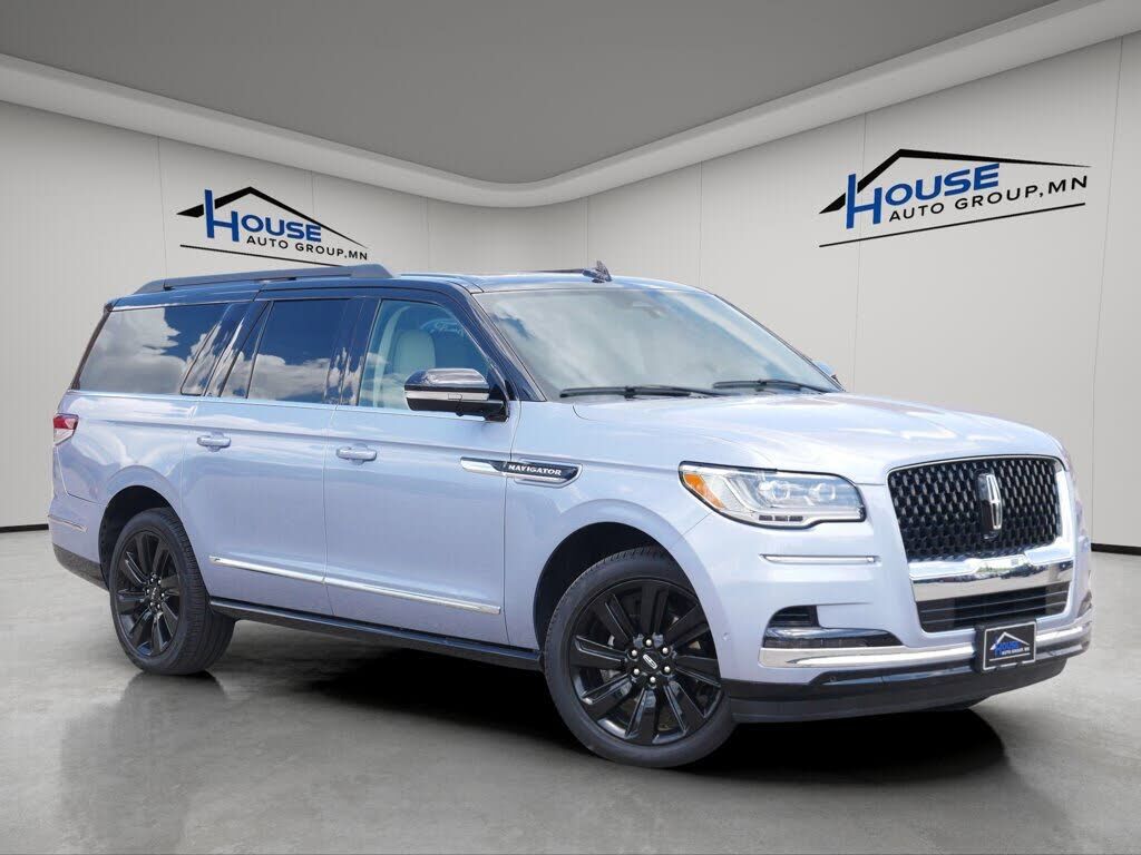 2024 LINCOLN Navigator L