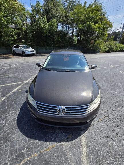 2013 VOLKSWAGEN Passat