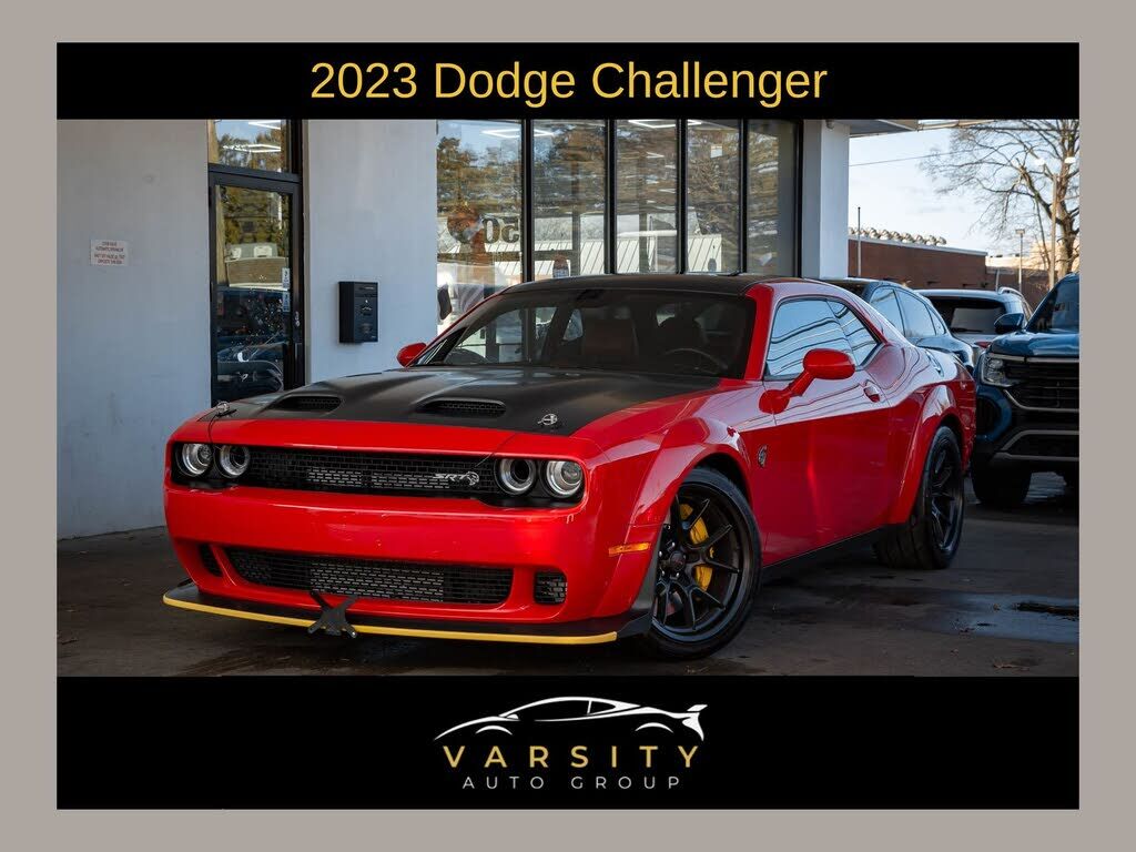 2023 DODGE Challenger