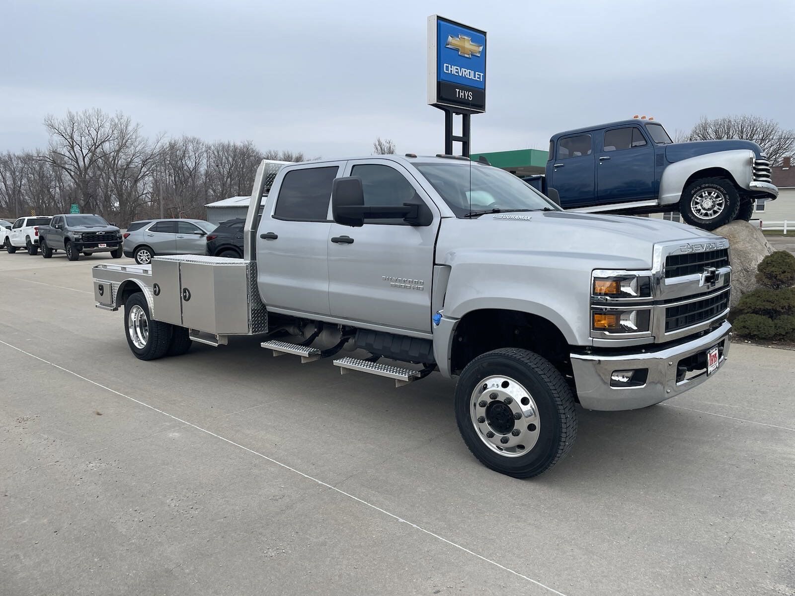 2023 GMC Silverado Medium Duty