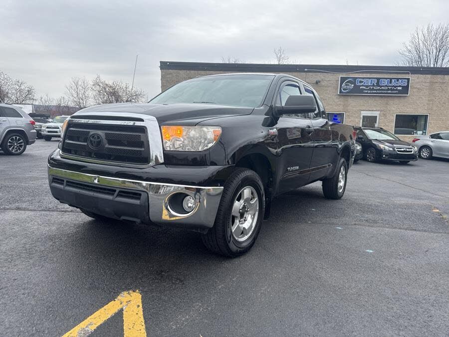 2012 TOYOTA Tundra