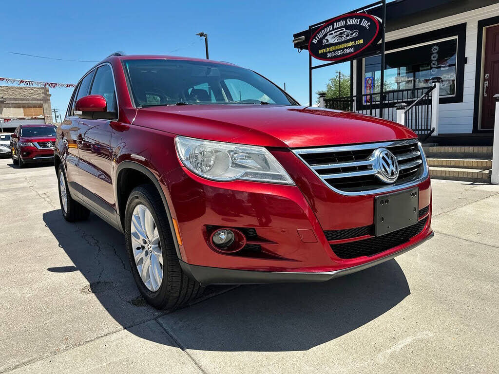 2009 VOLKSWAGEN Tiguan