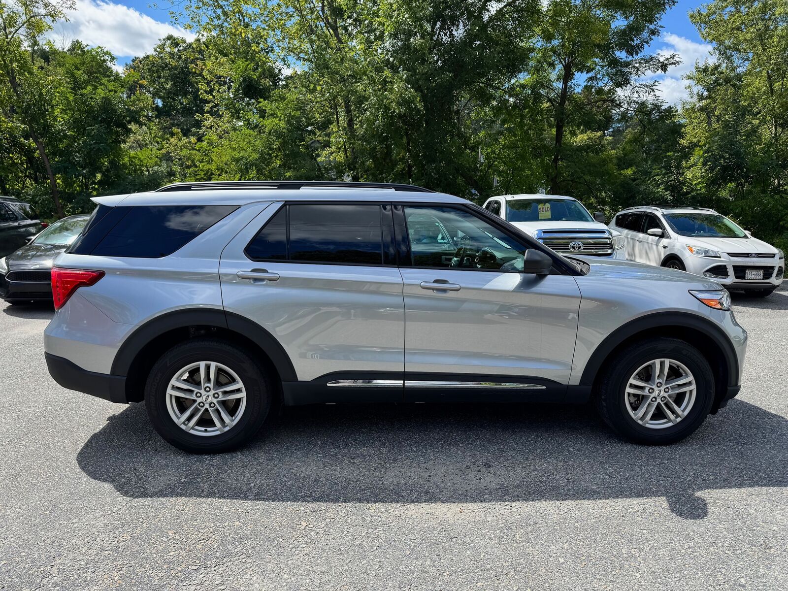 2022 FORD Explorer