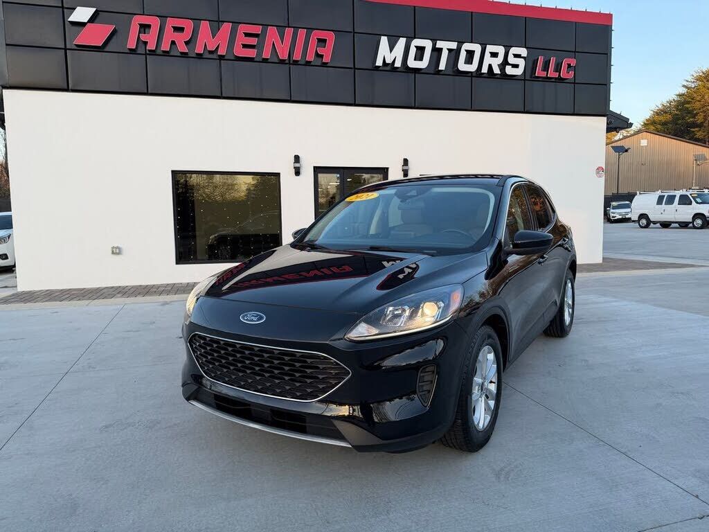 2021 FORD Escape