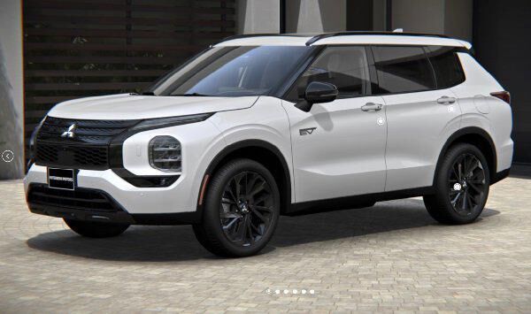 2025 MITSUBISHI Outlander