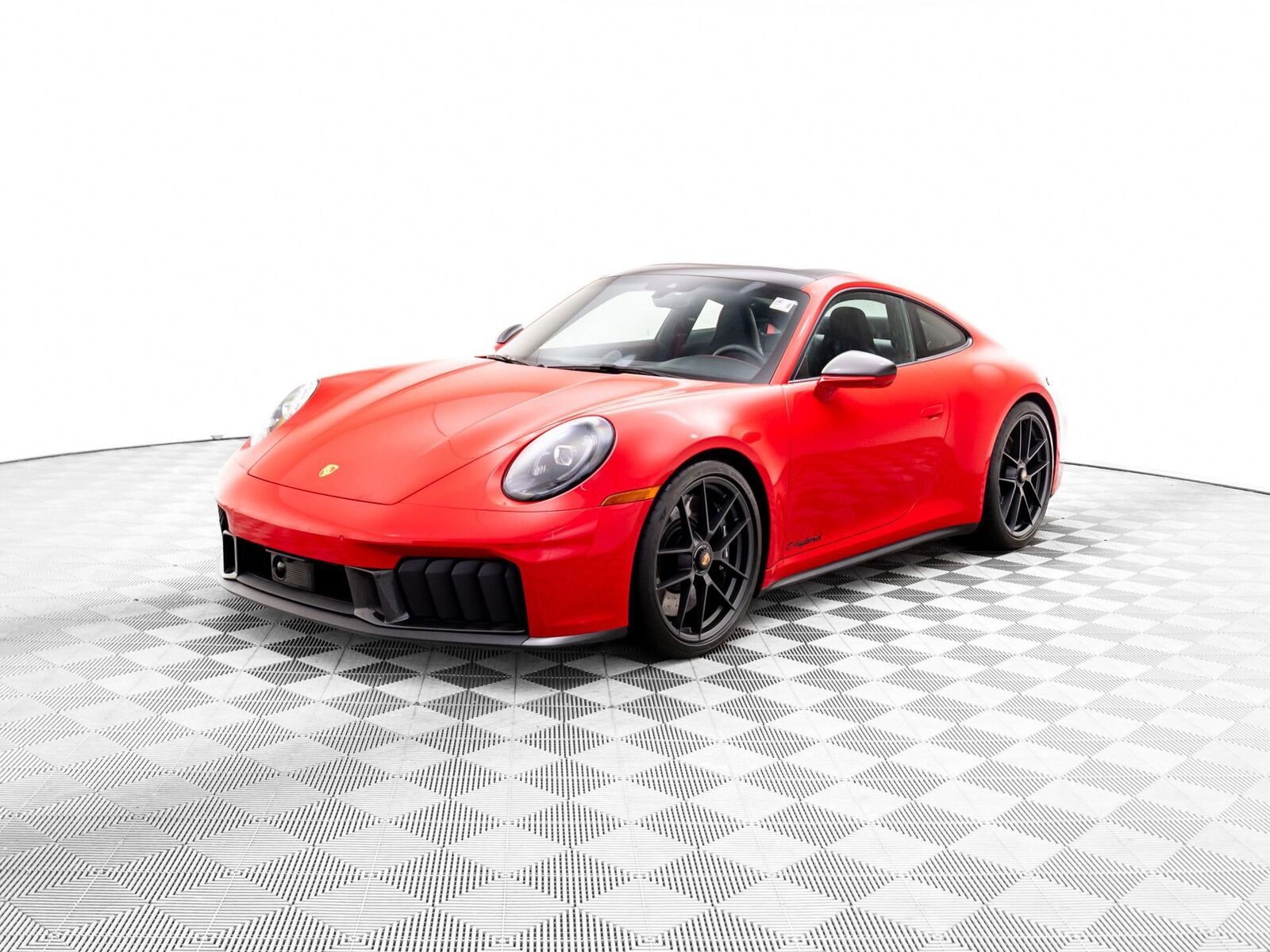 2025 PORSCHE 911