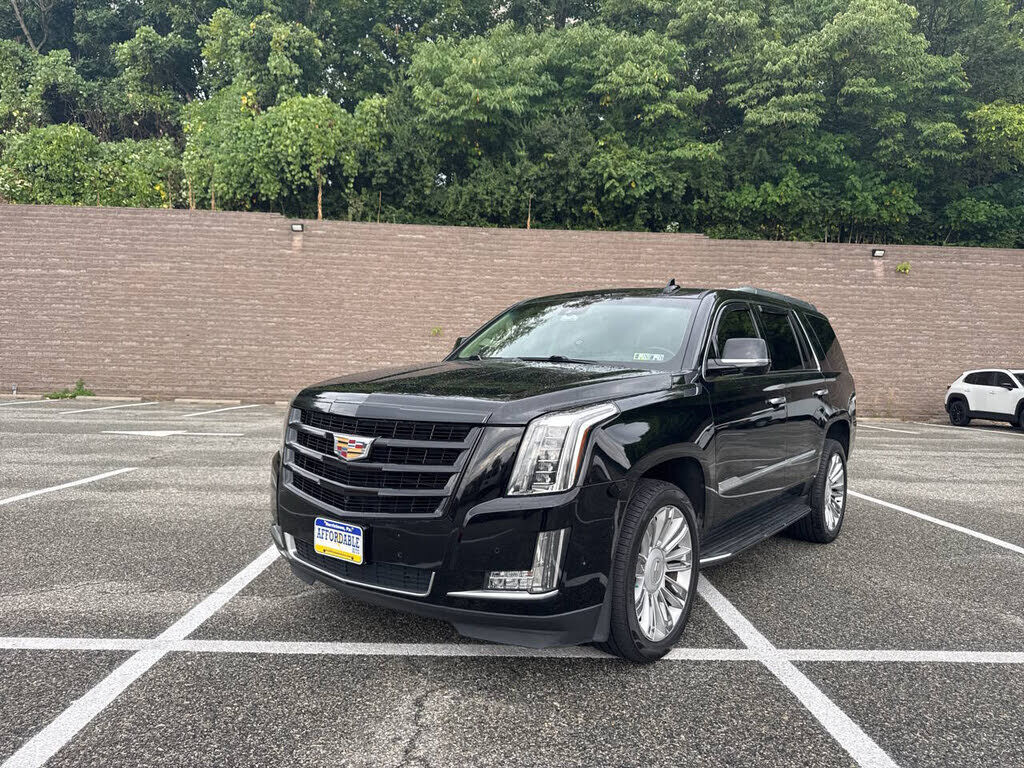 2018 CADILLAC Escalade