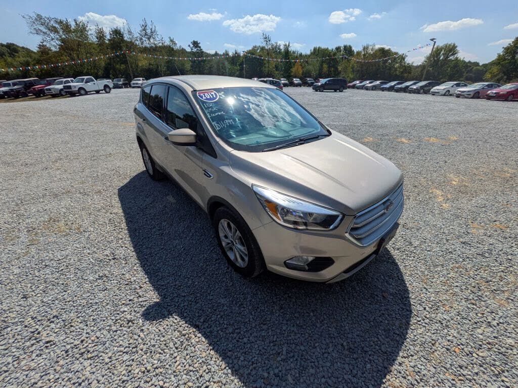 2017 FORD Escape