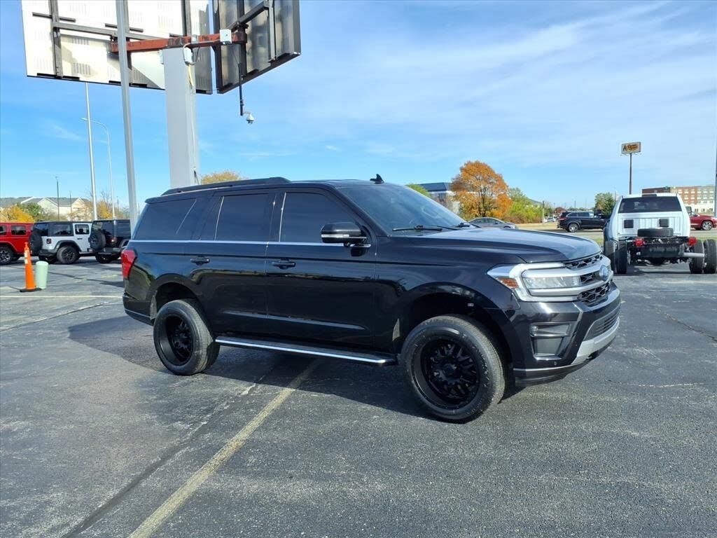 2022 FORD Expedition