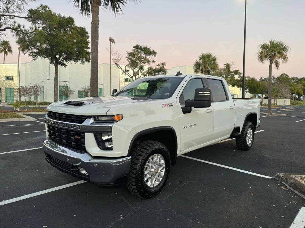 2021 CHEVROLET Silverado