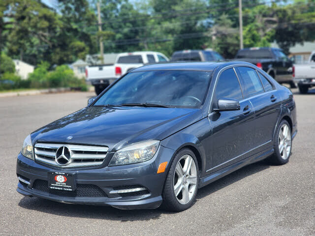 2011 MERCEDES-BENZ C-Class
