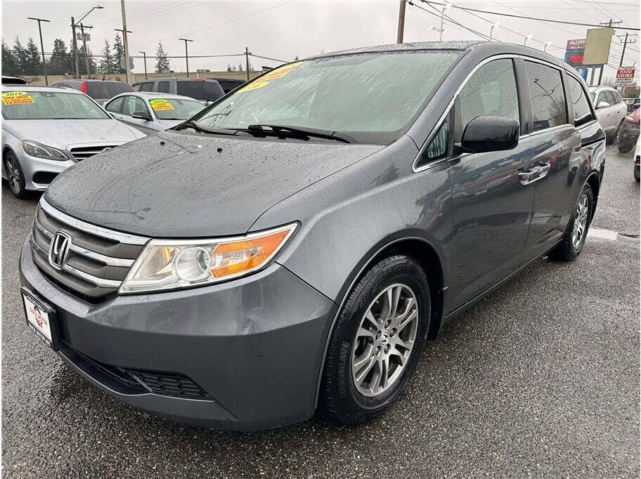 2013 HONDA Odyssey