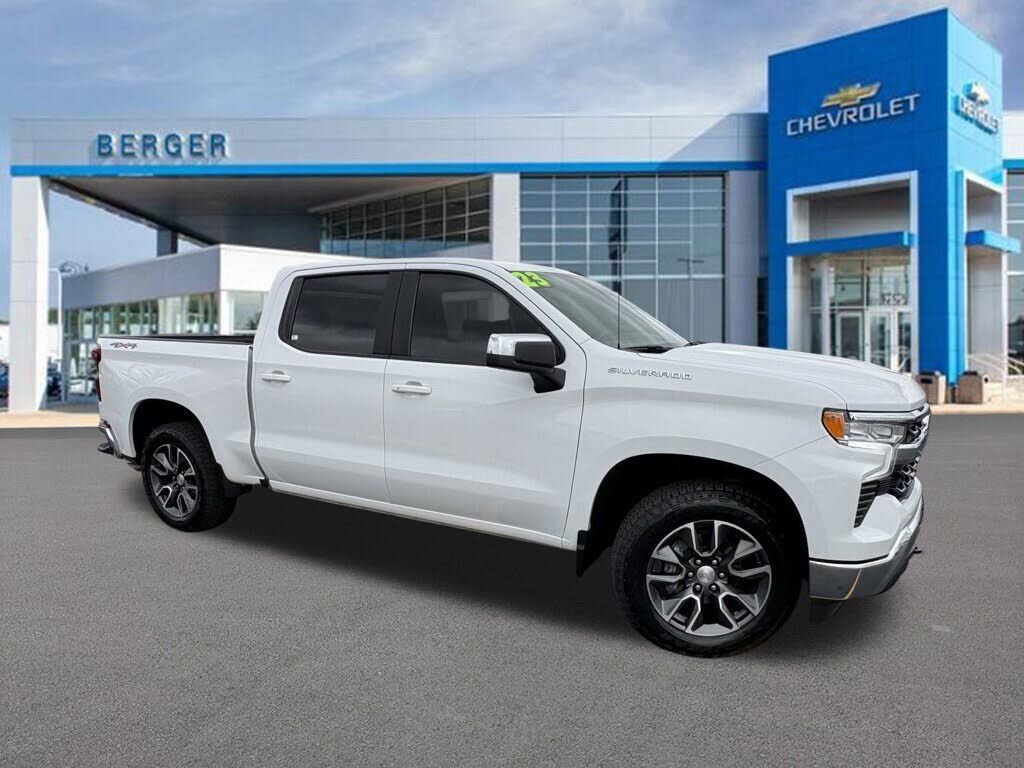 2023 CHEVROLET Silverado