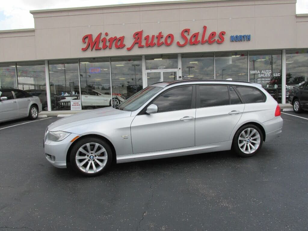 2011 BMW 3 Series