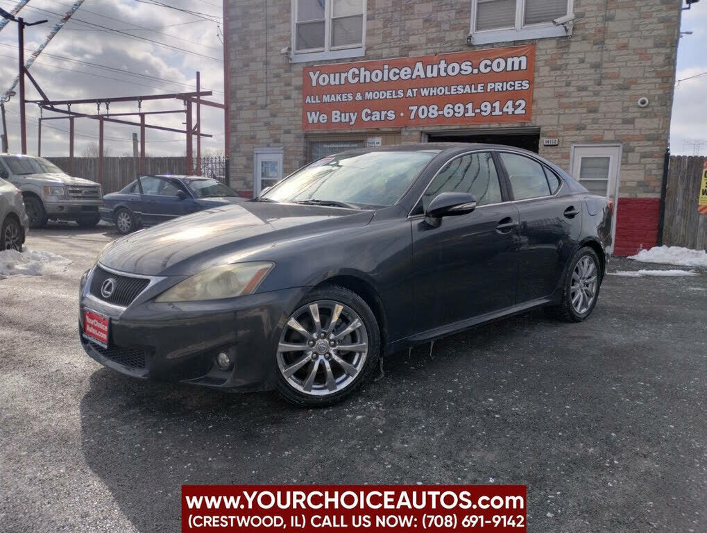 2011 LEXUS IS