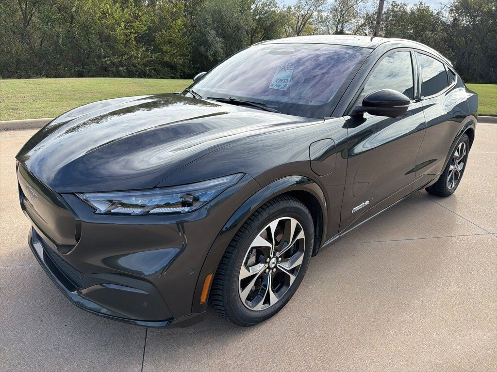 2022 FORD Mach-E