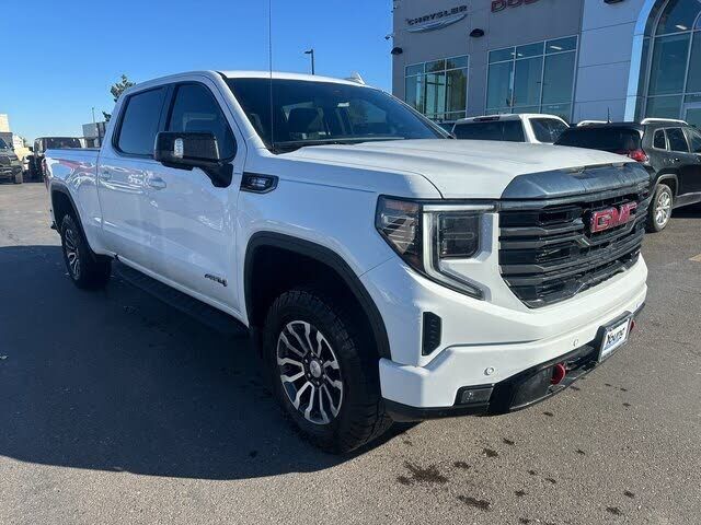2023 GMC Sierra