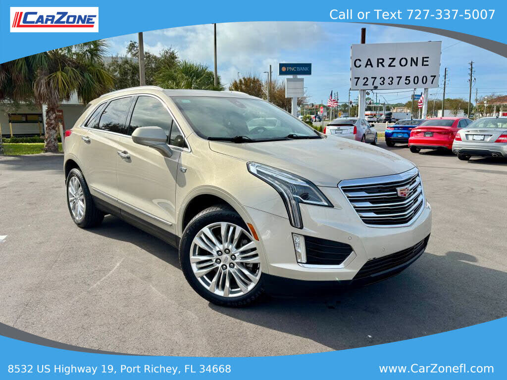 2017 CADILLAC XT5