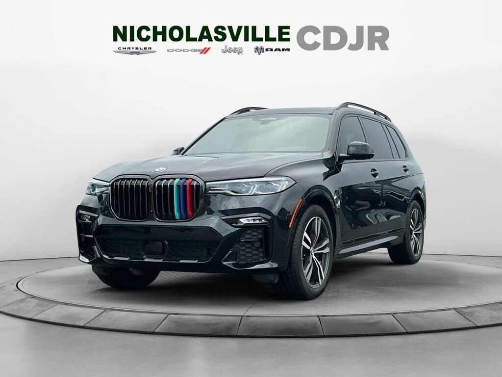2022 BMW X7