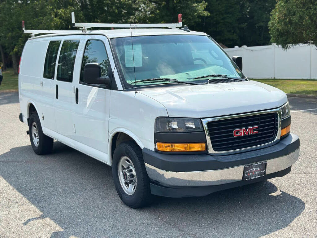 2018 GMC Savana
