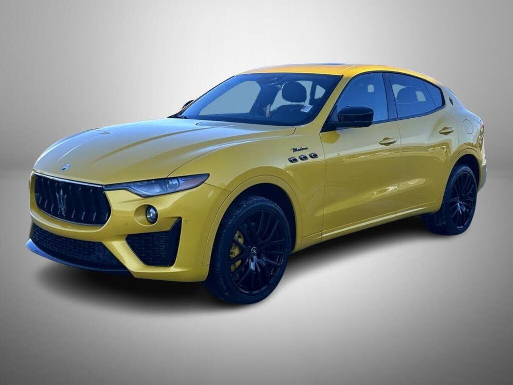 2022 MASERATI Levante