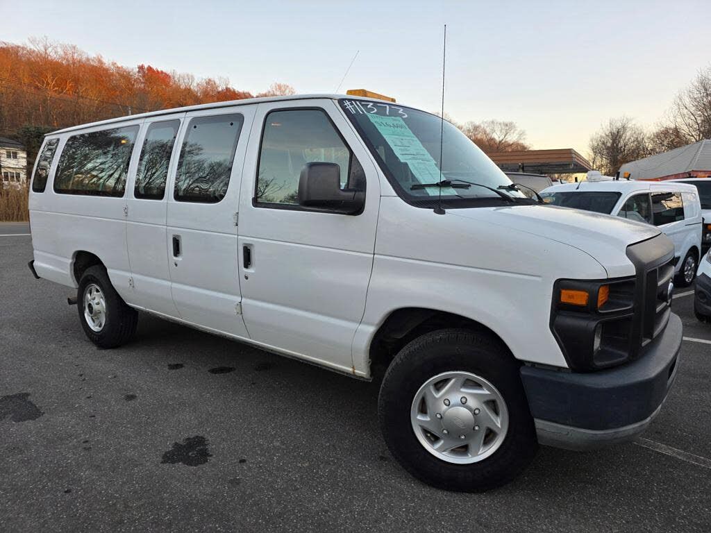 Ford E-350