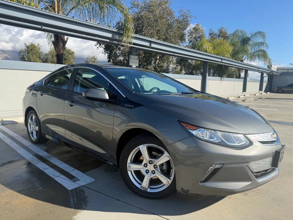 2017 CHEVROLET Volt