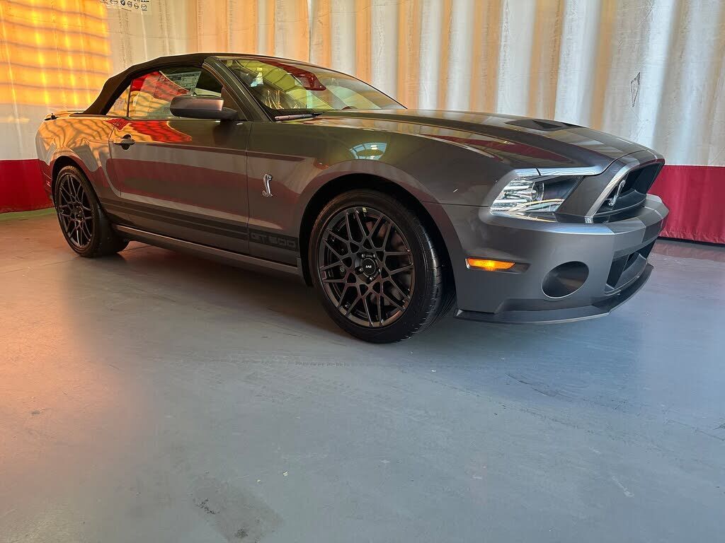 2014 FORD Mustang