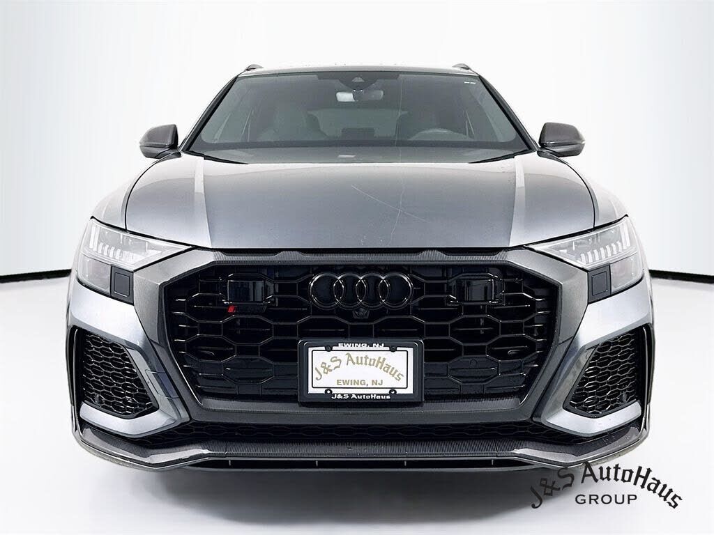 2023 Audi RS Q8