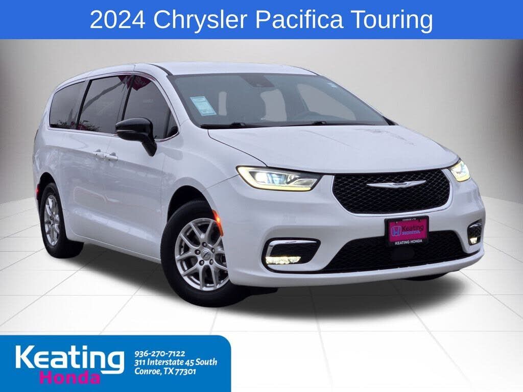 2024 CHRYSLER Pacifica