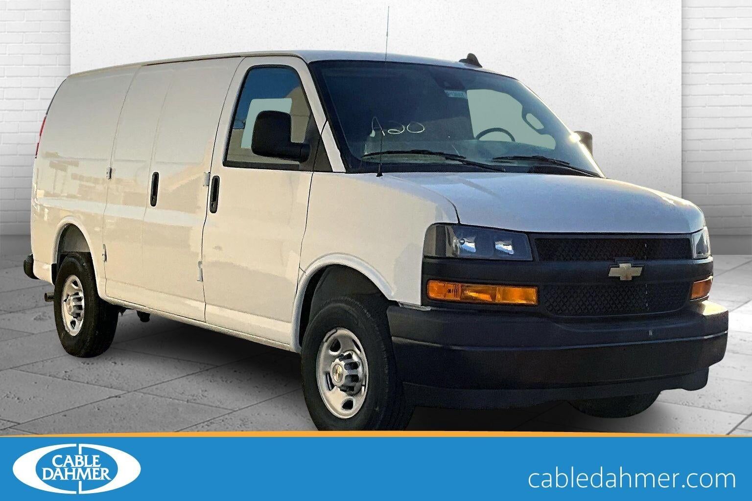 2025 CHEVROLET Express