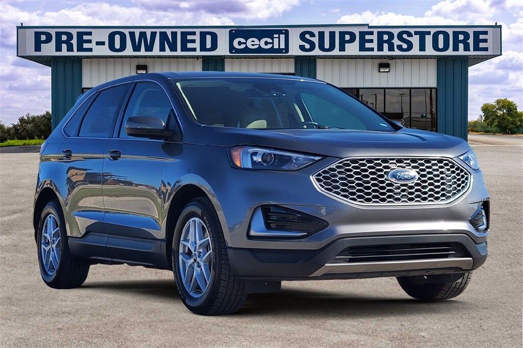 2023 FORD Edge