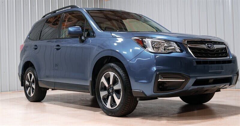 2017 SUBARU Forester