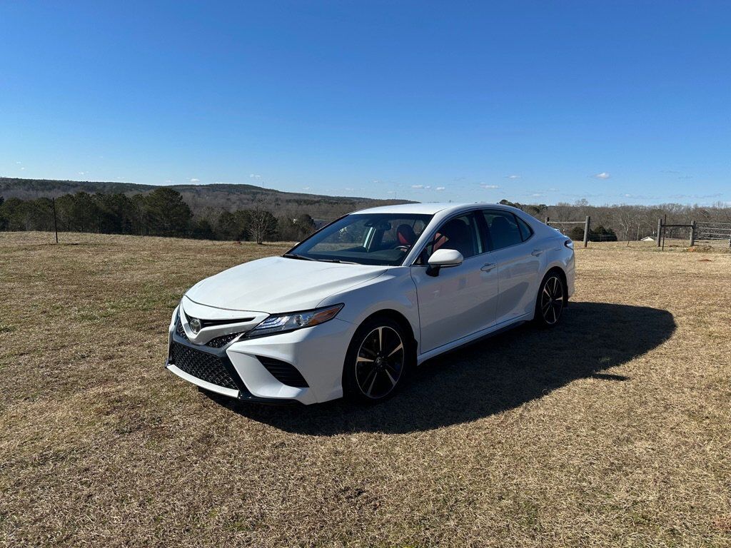 2020 TOYOTA Camry