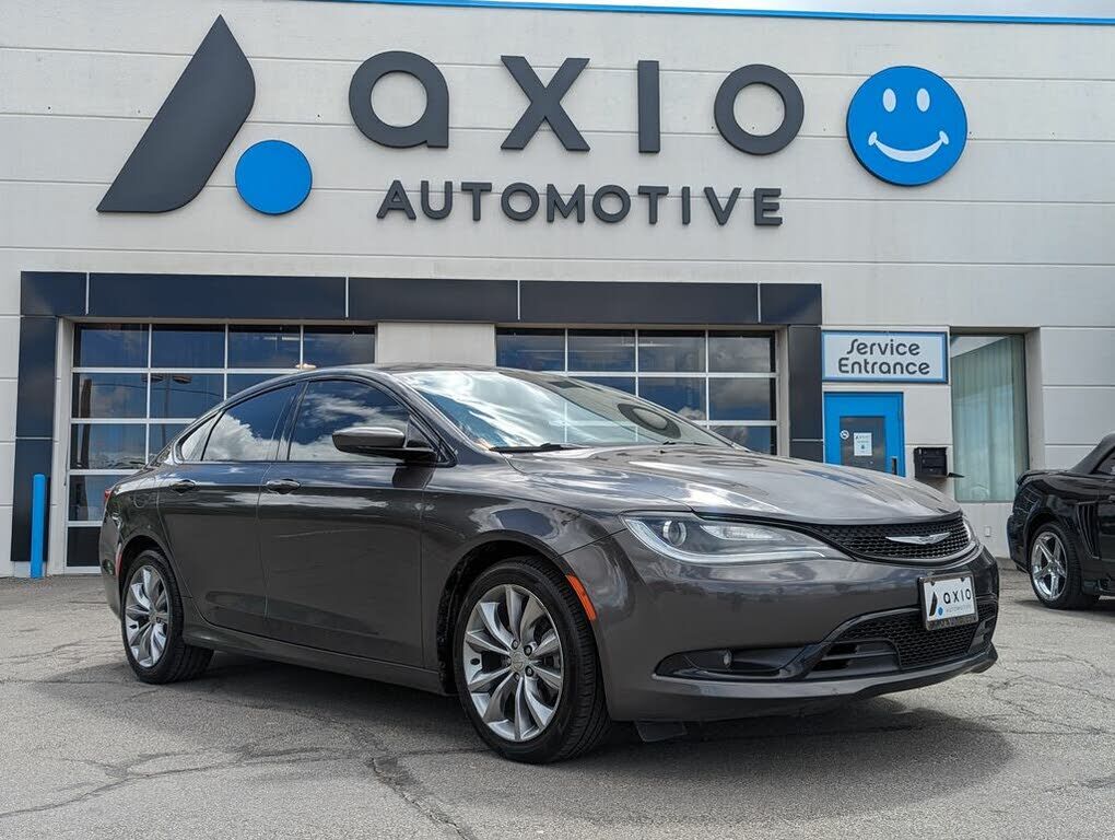 2016 CHRYSLER 200
