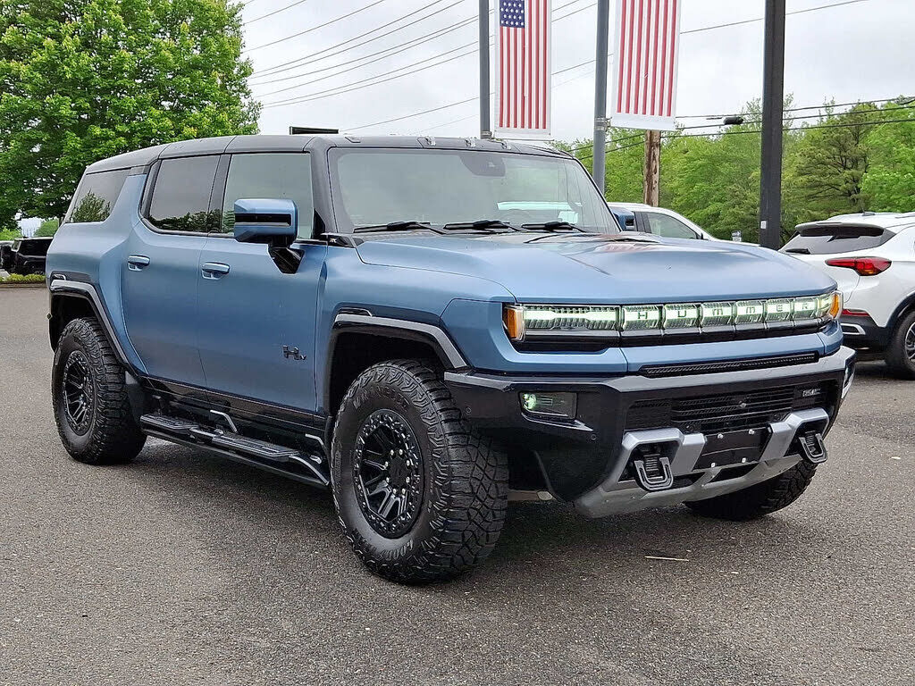 2024 GMC Hummer EV SUV