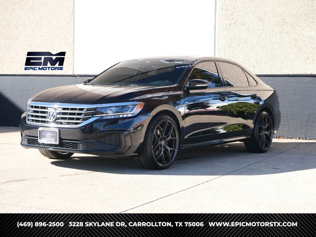 2022 VOLKSWAGEN Passat
