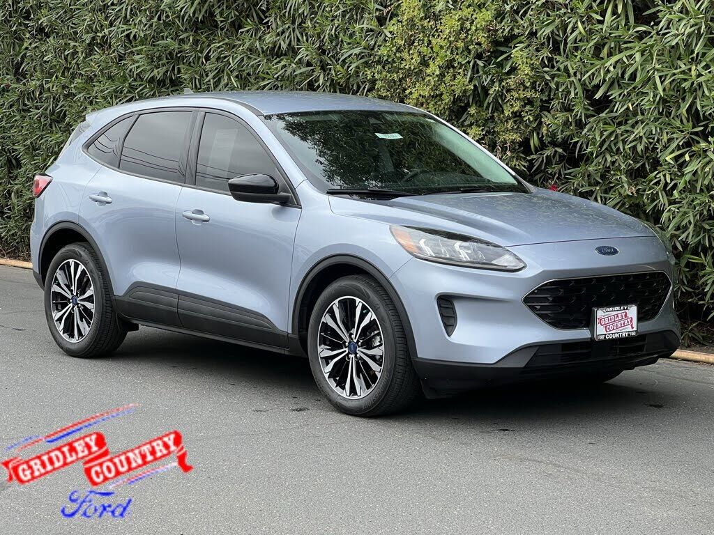 2022 FORD Escape