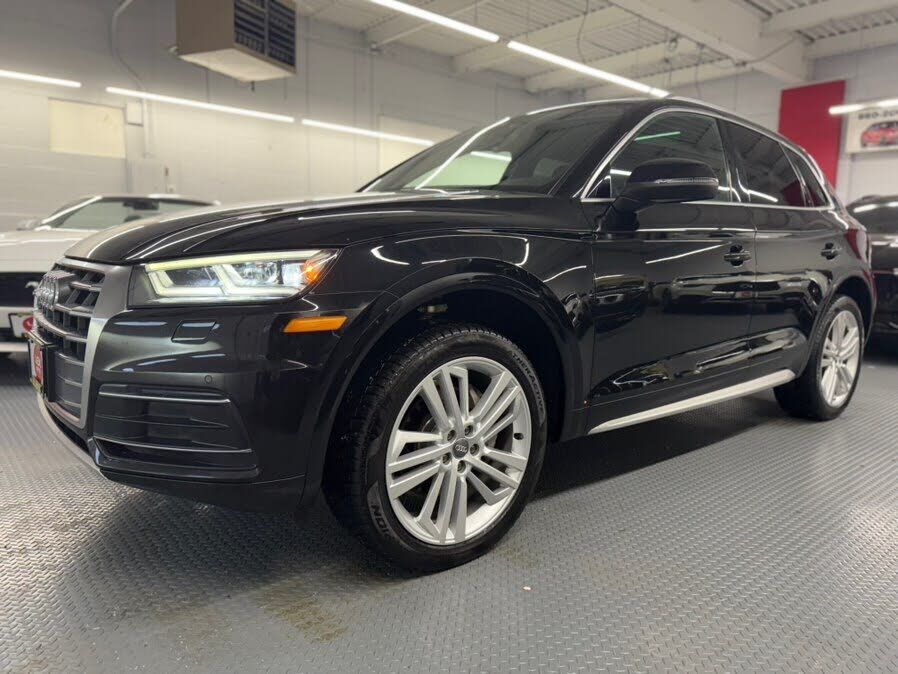 2019 AUDI Q5