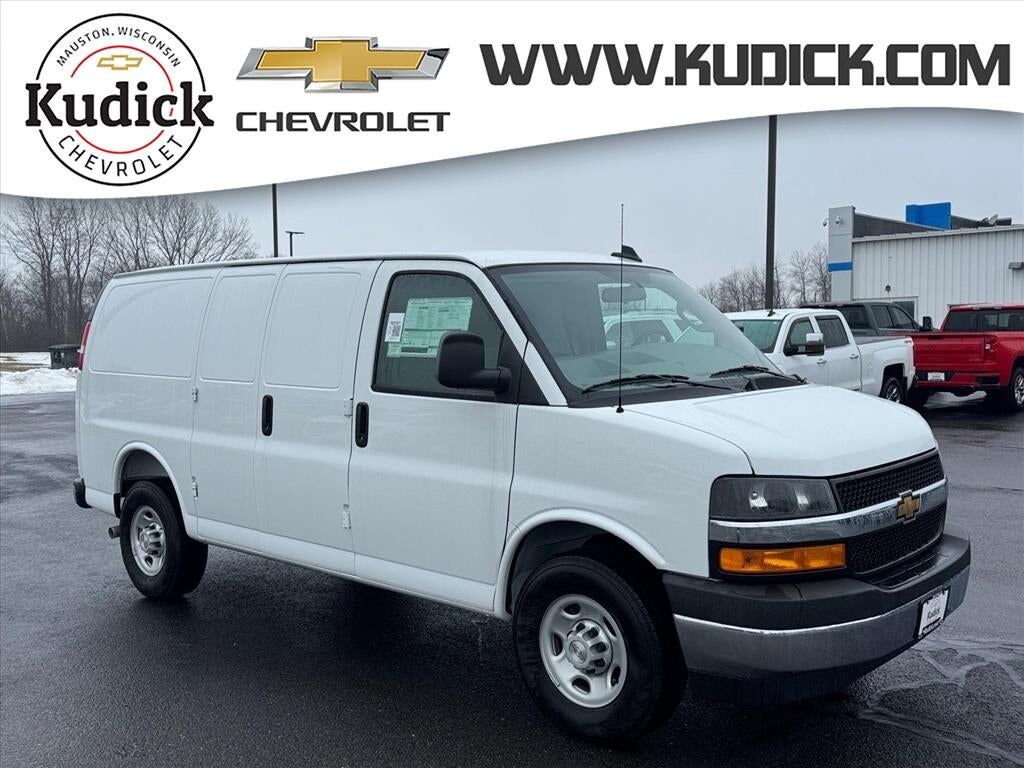 2025 CHEVROLET Express