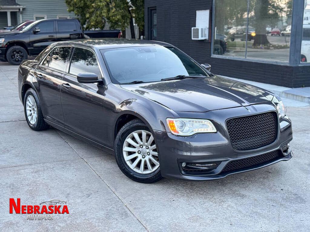 2014 CHRYSLER 300