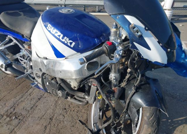 Suzuki GSX-R750