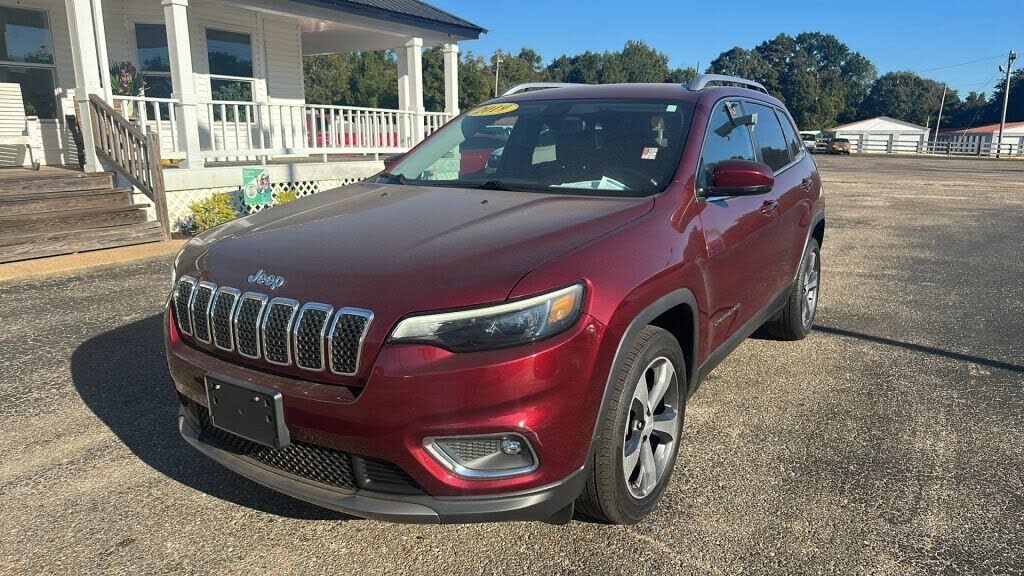 2019 JEEP Cherokee