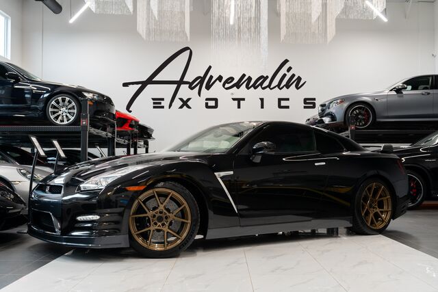 Nissan GT-R