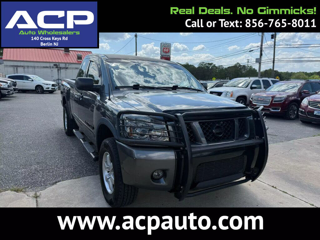 2012 NISSAN Titan
