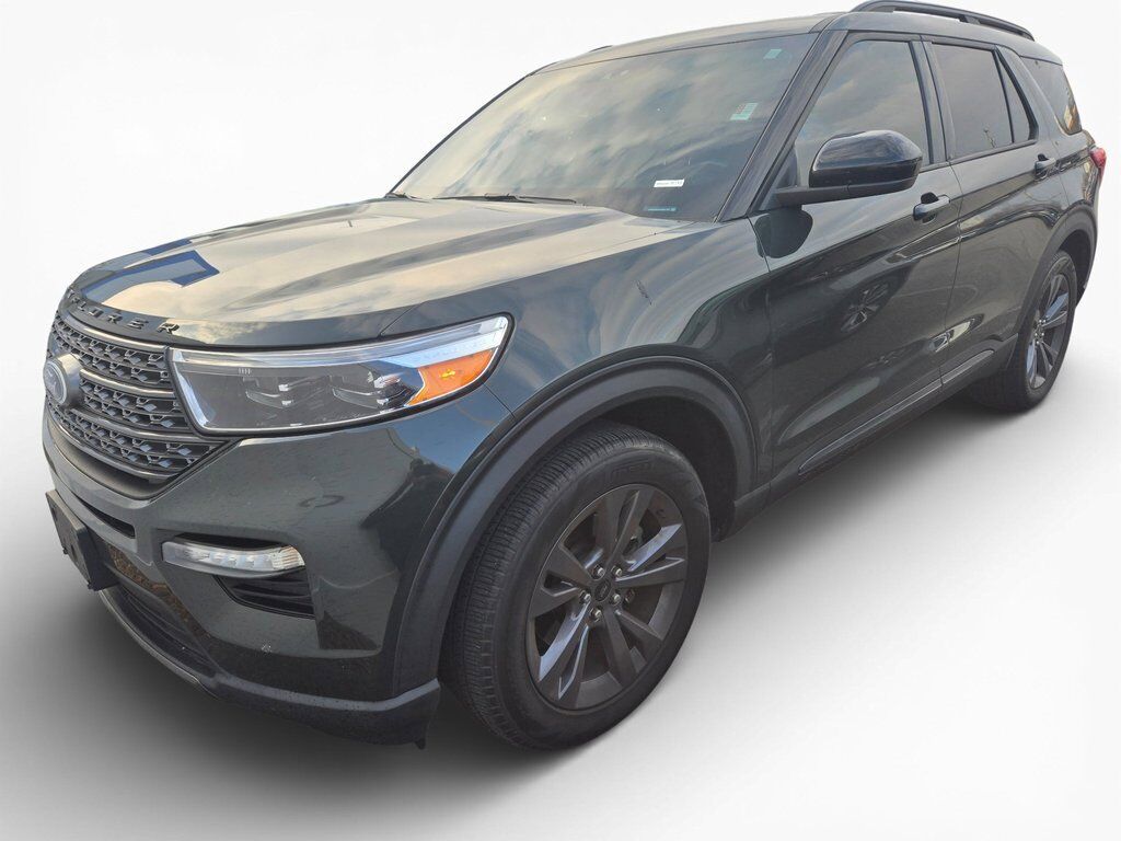 2022 FORD Explorer