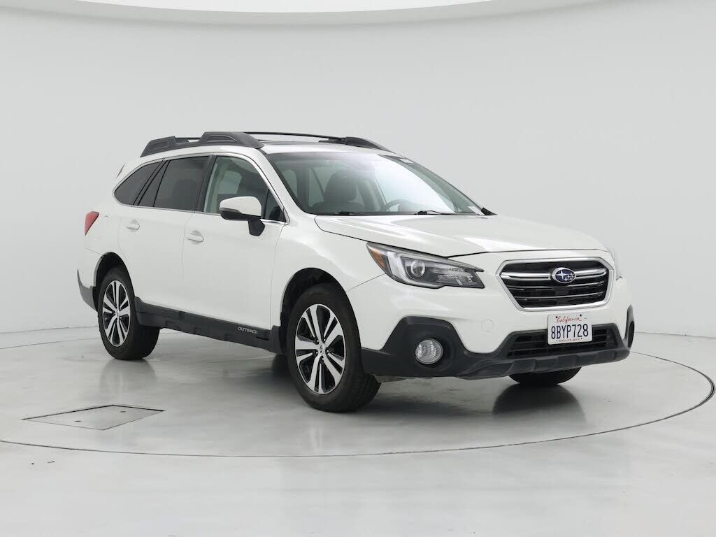 2018 SUBARU Outback