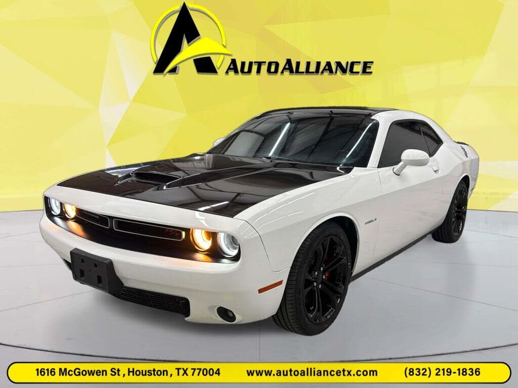 2021 DODGE Challenger