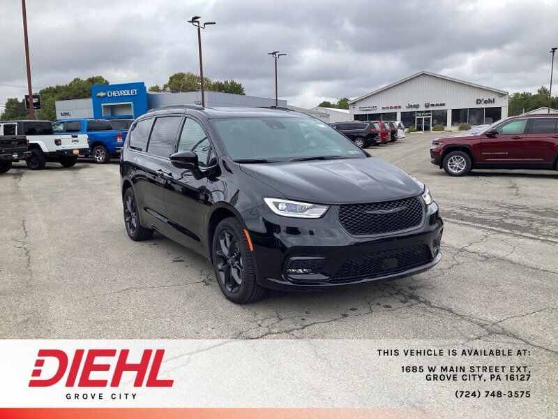 2026 CHRYSLER Pacifica
