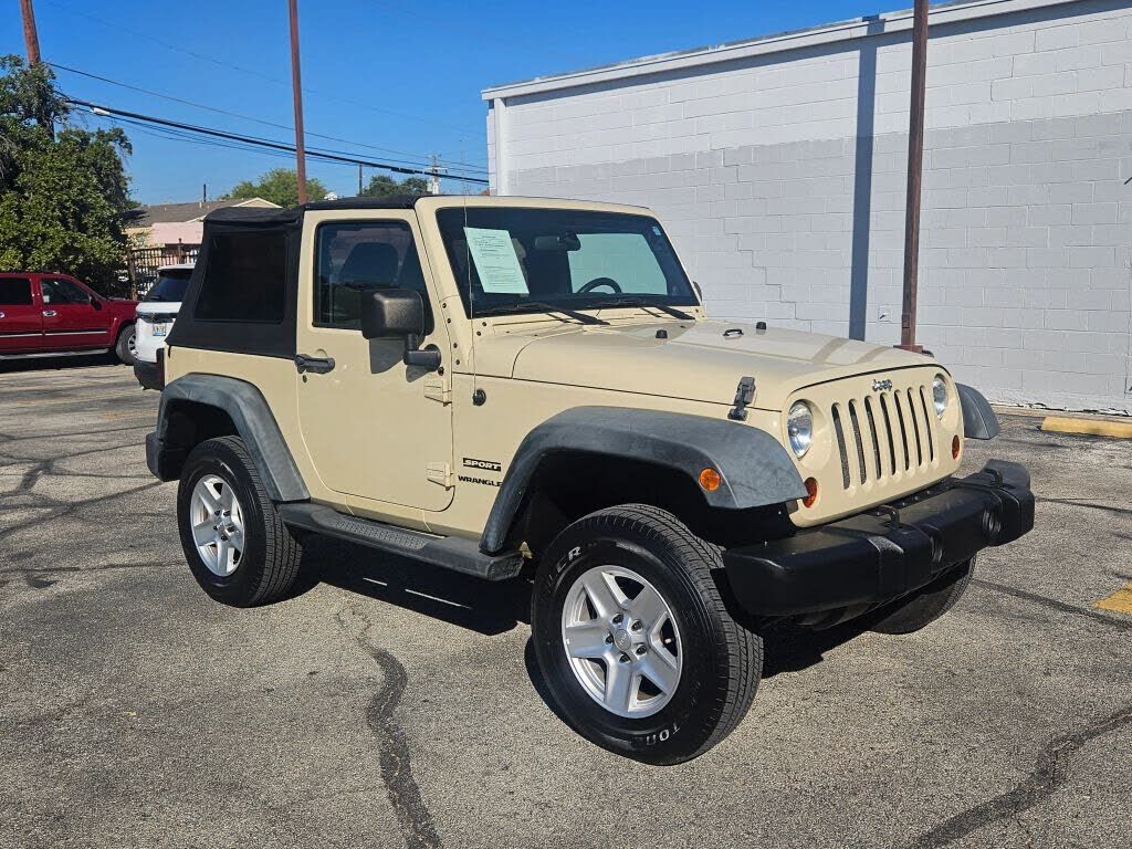 2011 JEEP Wrangler